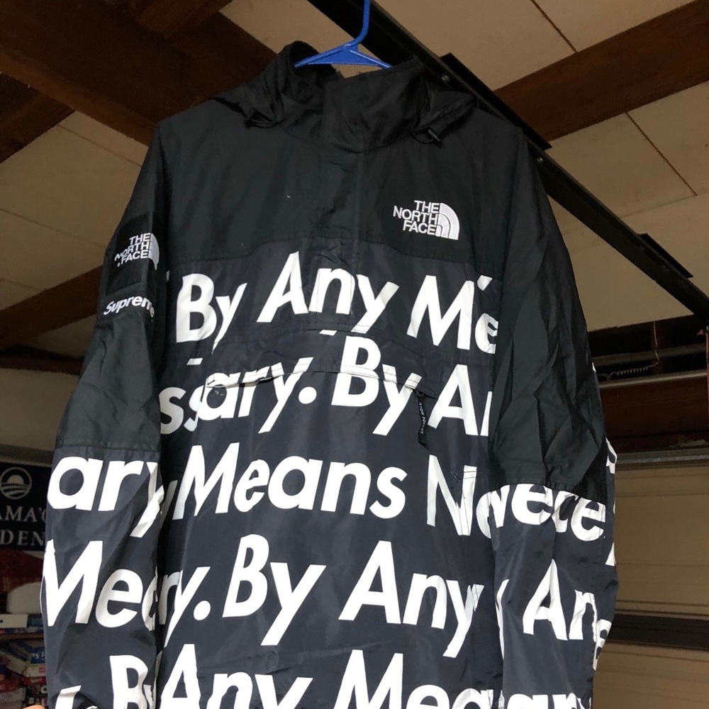 Supreme the north face black pullover jacket sizeL